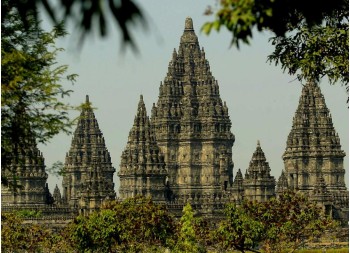 Explore Prambanan Temple Yogyakarta